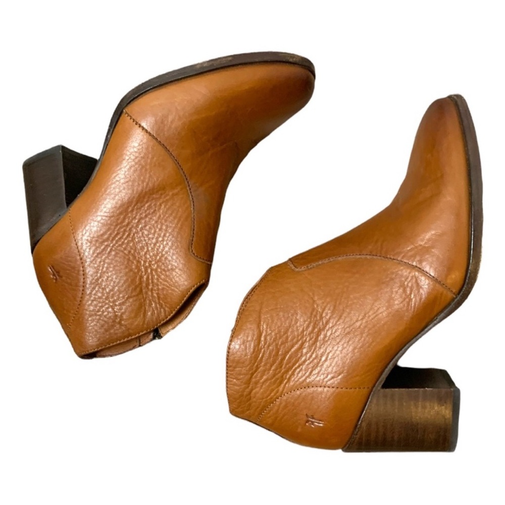 FRYE Leather Nora Zip Short Ankle Boots 5.5